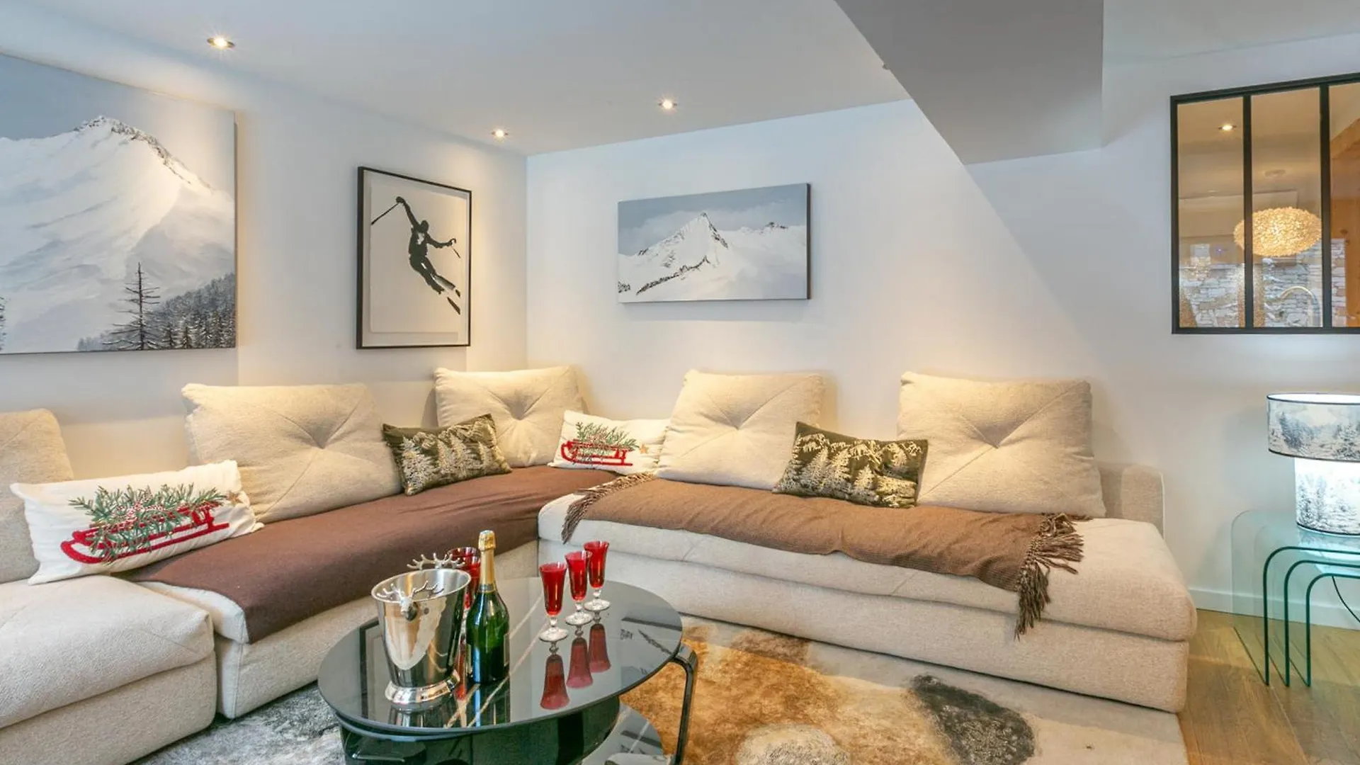 Duplex Elegant Avec Parking Et Wifi A Val-D'Isere - Fr-1-694-378 0*,